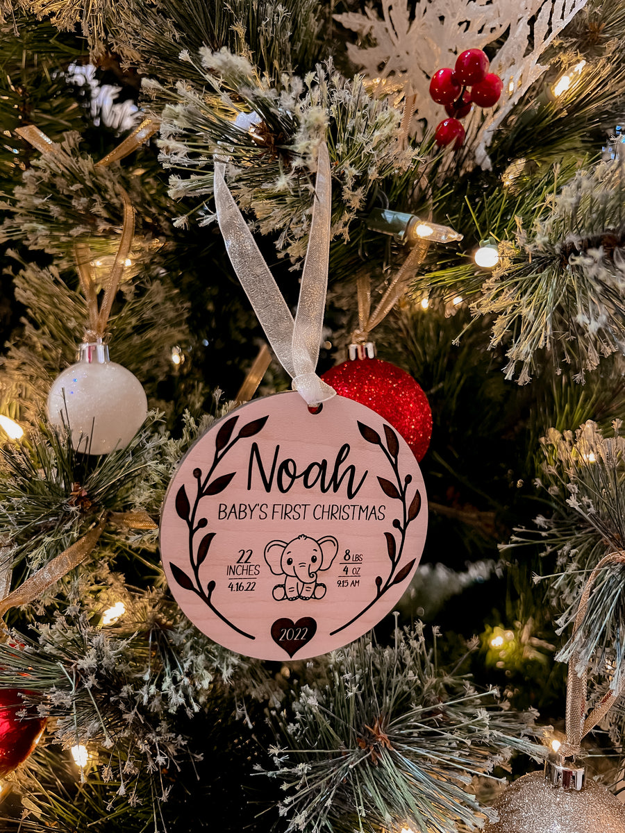 Personalized Christmas butterfly tree - Custom Family name